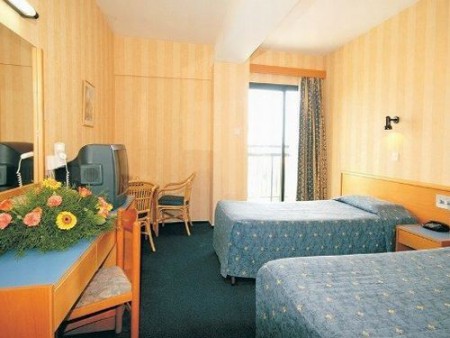 hotel Kapetanios Bay *** - pokoj